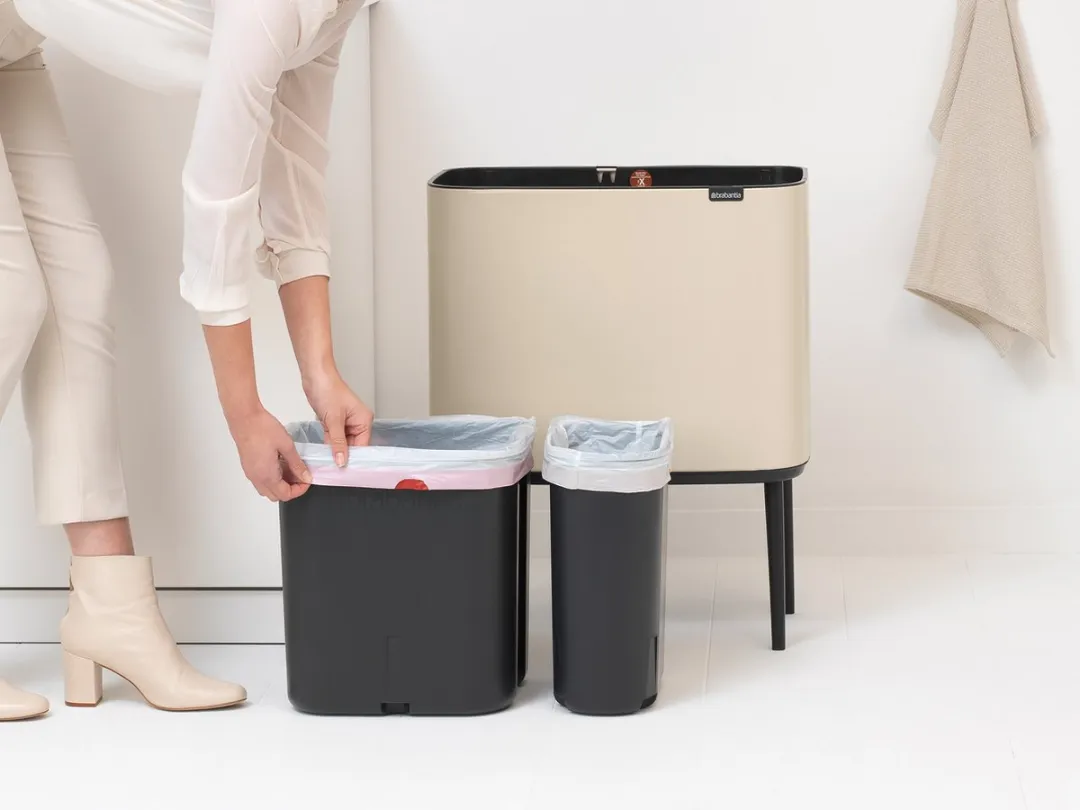 Brabantia Bo Touch Bin Prullenbak 34L - 2 Vakken Soft Beige