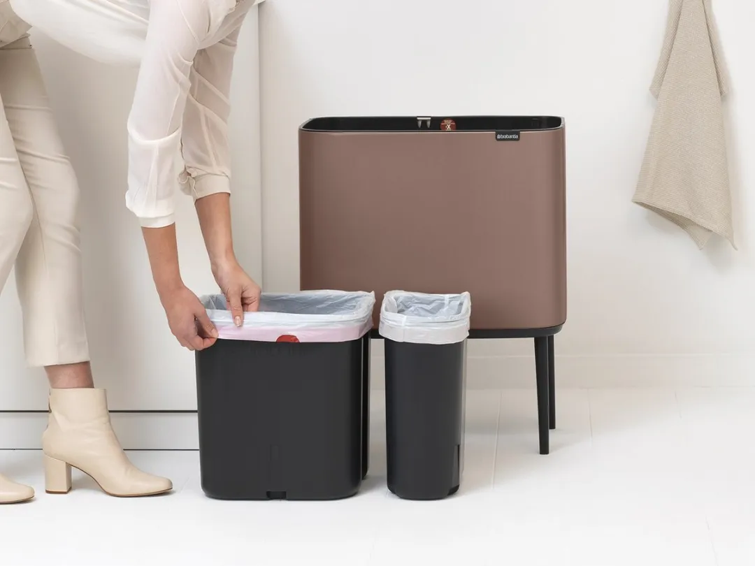 Brabantia Bo Touch Bin Prullenbak 34L - 2 Vakken - Satin Taupe - afbeelding 6 van 6