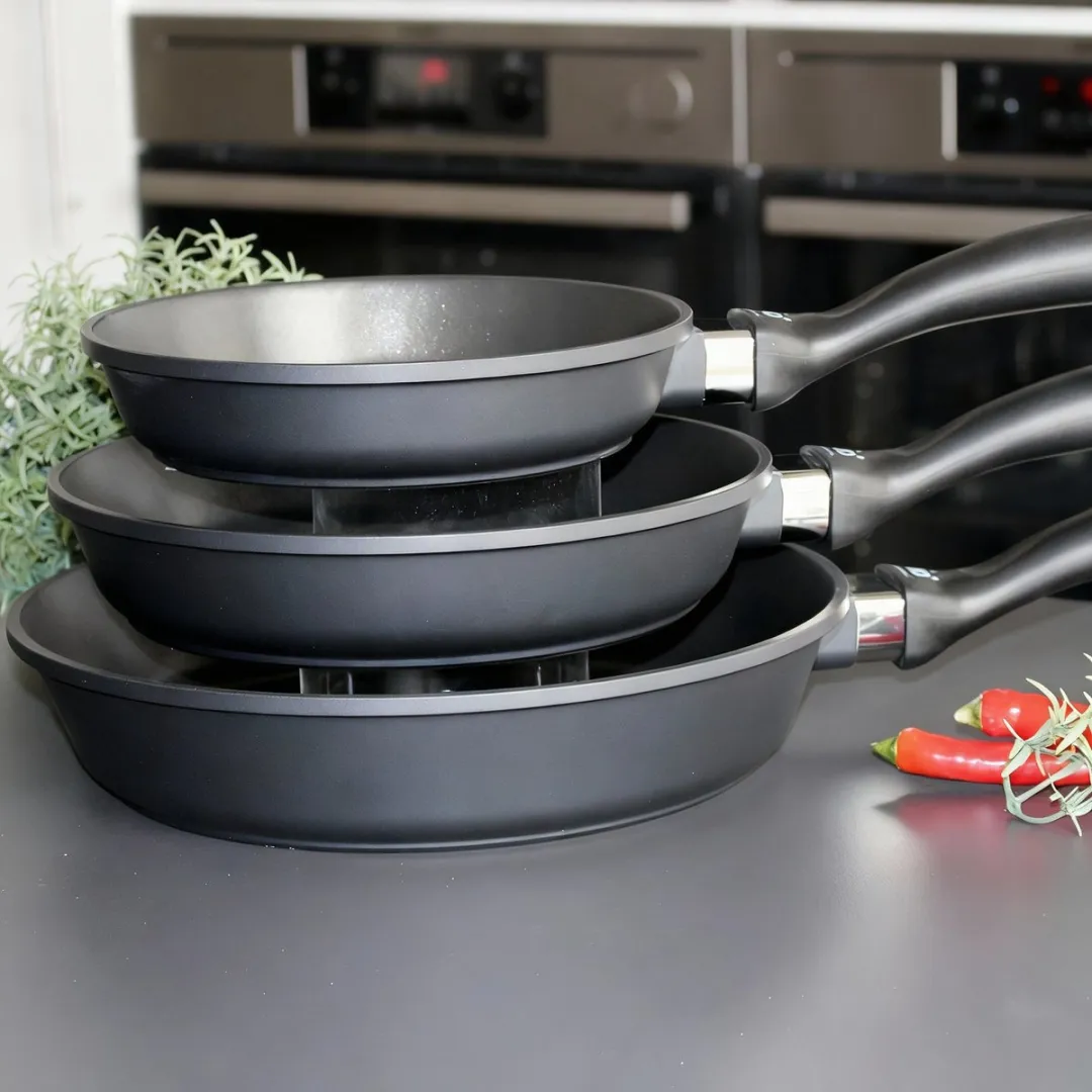 Fackelmann Elo Wokpan 28cm - Aluminium - Zwart