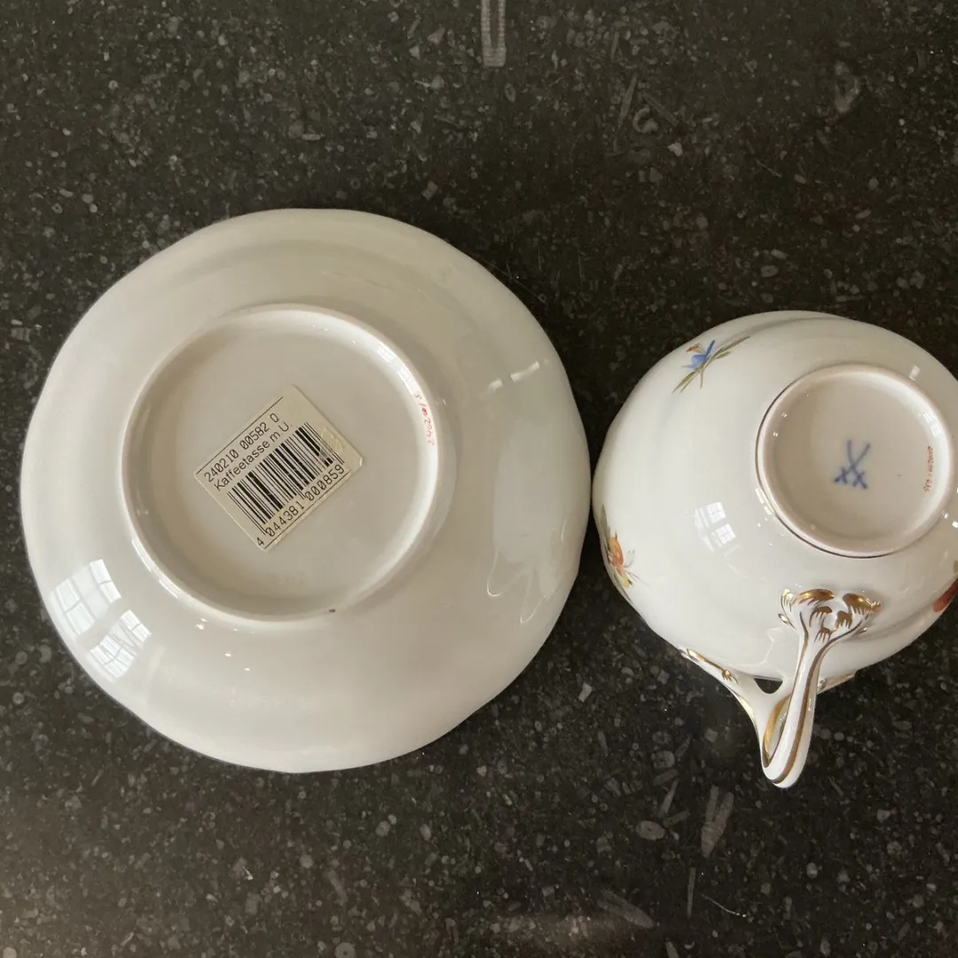 Meissen New Cutout Koffiekopjes - 2 Stuks - Veelkleurig