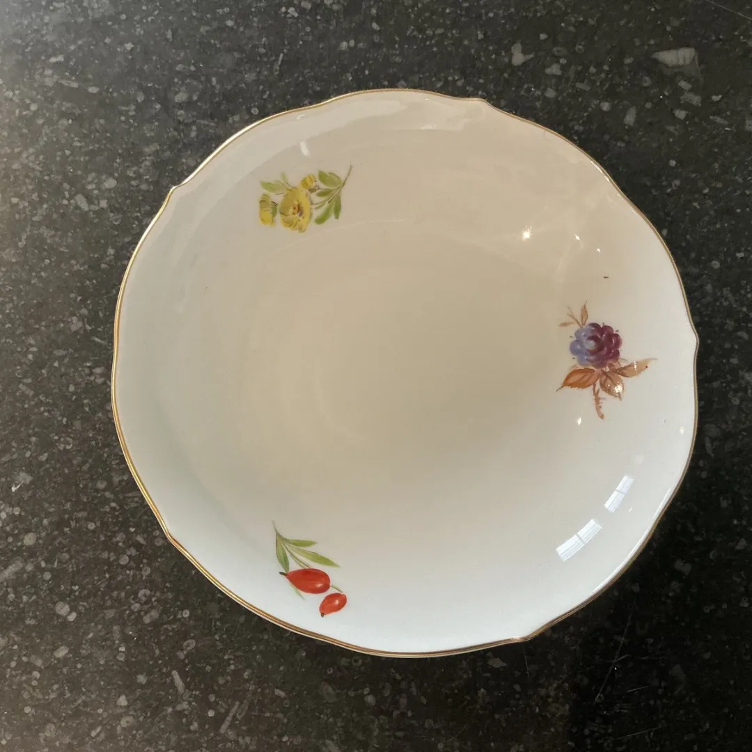 Meissen New Cutout Koffiekopjes - 2 Stuks - Veelkleurig