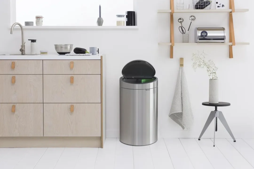 Brabantia Touch Bin Prullenbak 33L - 2 Vakken - Matt Steel Fingerprint Proof - afbeelding 3 van 6