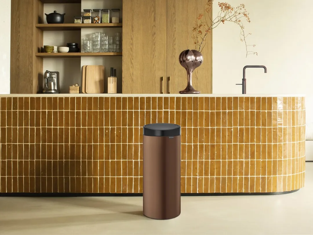 Brabantia Touch Bin Prullenbak 30L - Warm Bronze/Matt Black