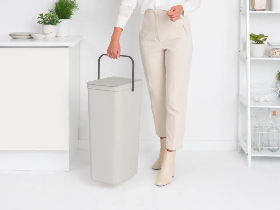 Brabantia Sort & Go Prullenbak 40L - Light Grey - afbeelding 4 van 6
