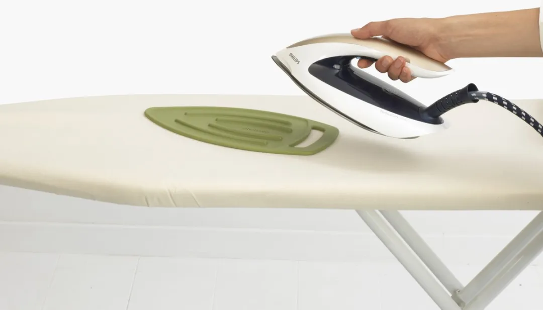 Brabantia Siliconen Stoomstrijkijzer Matje - Calm Green