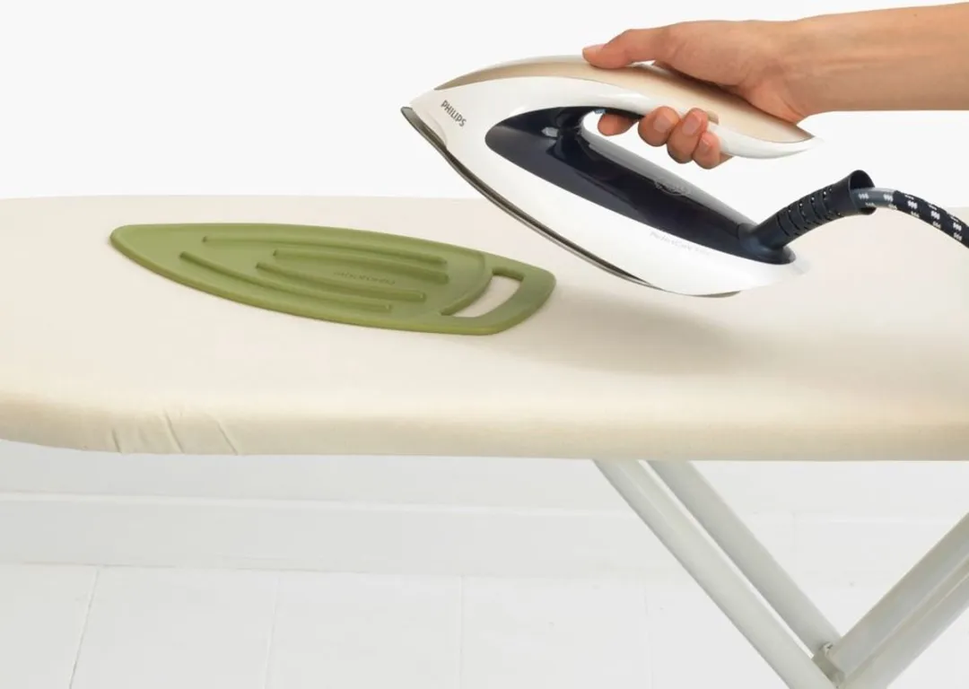 Brabantia Siliconen Stoomstrijkijzer Matje - Calm Green