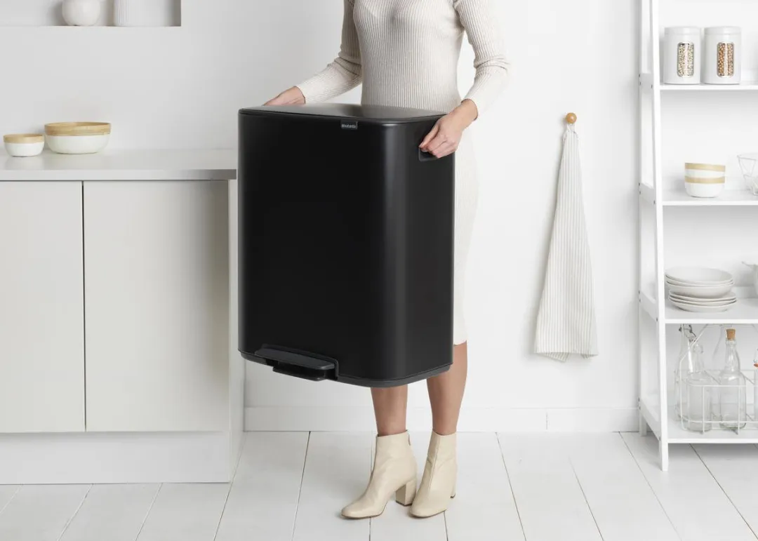 Brabantia Bo Prullenbak 60L - 1 vak - Matt Black