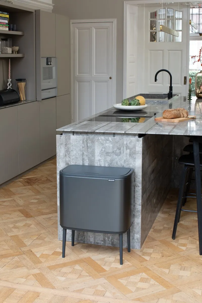 Brabantia Bo Touch Bin Prullenbak 36L - 1 Vak - Confident Grey
