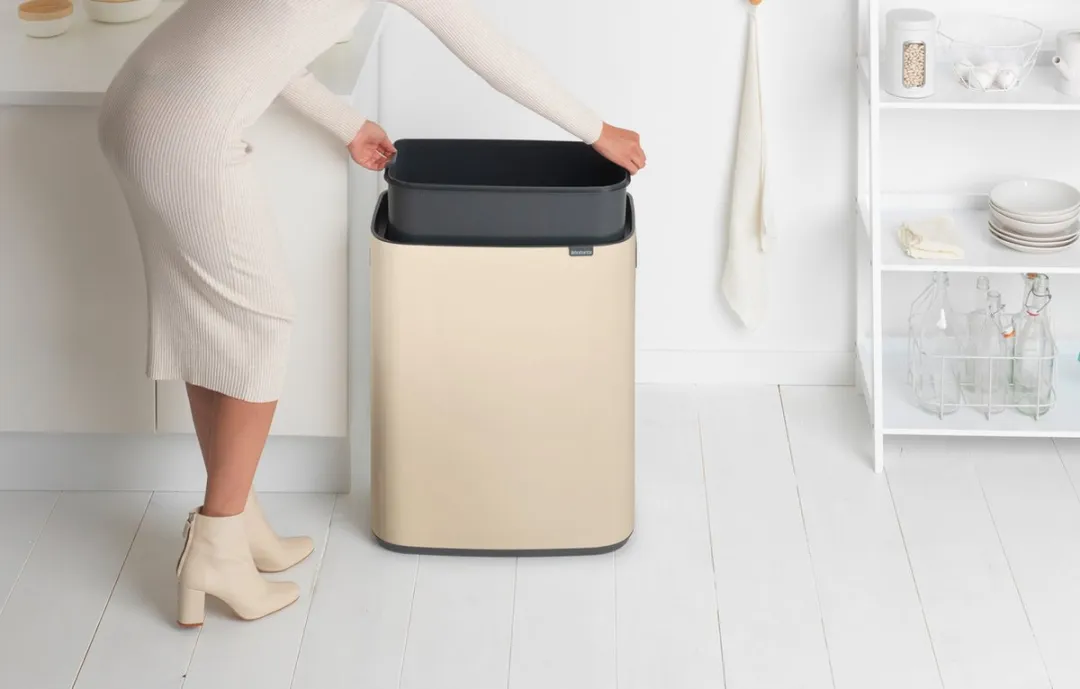 Brabantia Bo Touch Bin Prullenbak 60L - Soft Beige