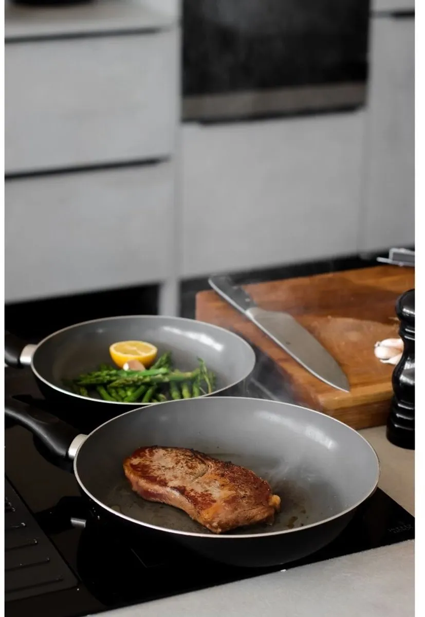 MasterClass Can-to-Pan Keramische Koekenpannenset 28cm - Zwart