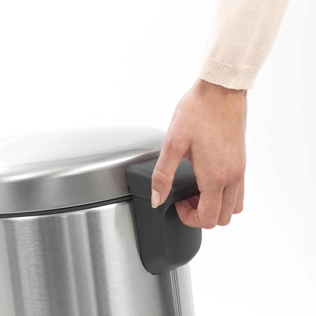 Brabantia NewIcon Prullenbak 12L - Matt Steel - afbeelding 6 van 6