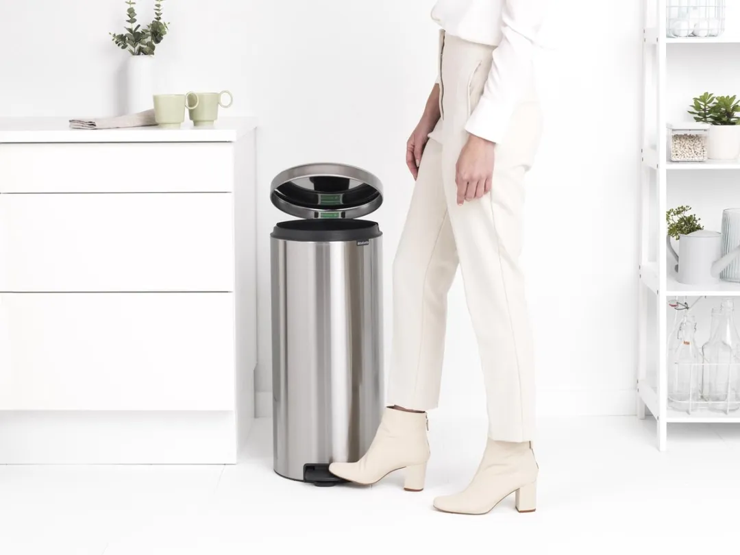 Brabantia NewIcon Prullenbak 30L - Matt Steel Fingerprint Proof