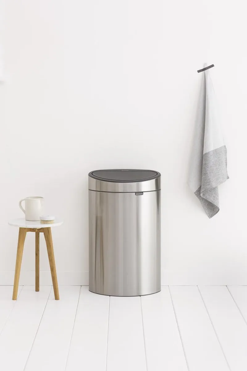 Brabantia Touch Bin Prullenbak 40L - Matt Steel Fingerprint Proof