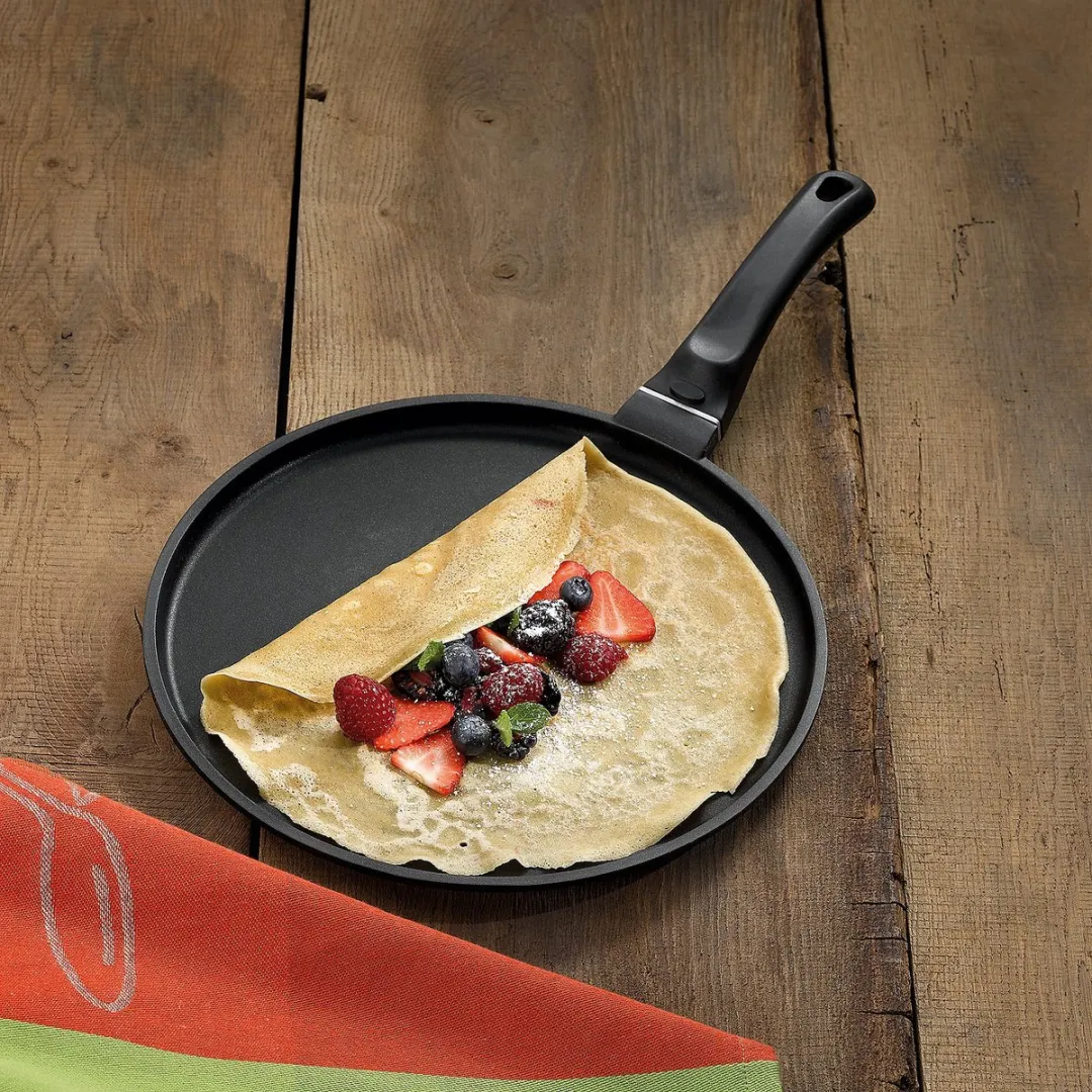 Kela Crêpepan 28cm - Zwart