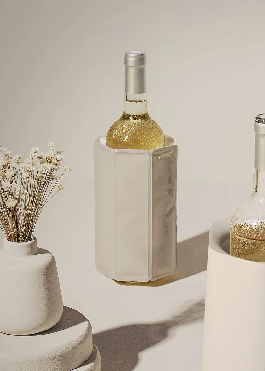 VacuVin Active Cooler Wine Sleeve - Sand