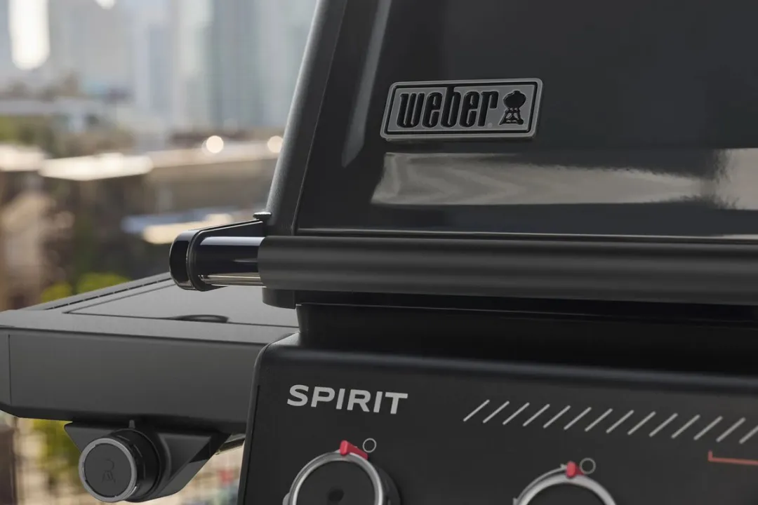 Weber Spirit EPX-435R Gasbarbecue - 4 Branders - Zwart/Rood - afbeelding 6 van 6