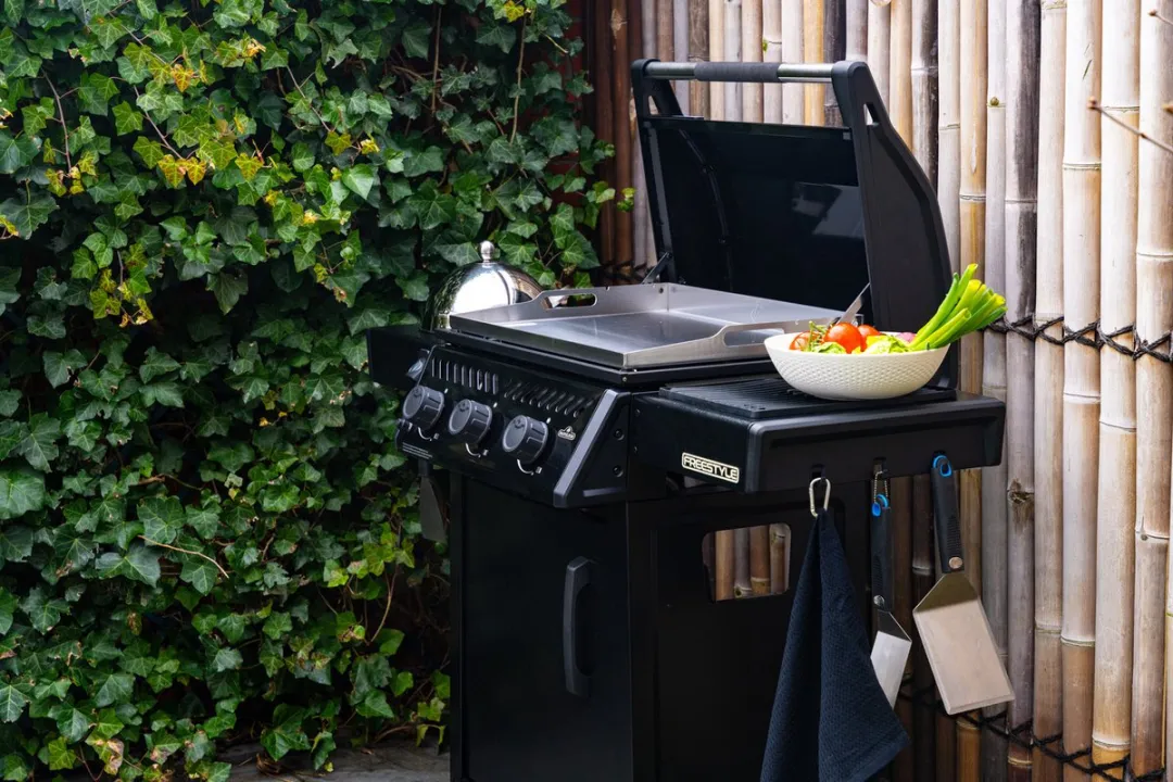 Napoleon Freestyle Gas Plancha 3 Branders - Zwart