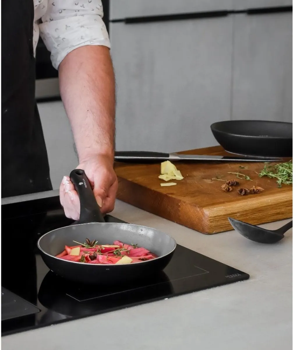 Masterclass Keramische Eco Sauspan 20cm - Zwart - afbeelding 6 van 6
