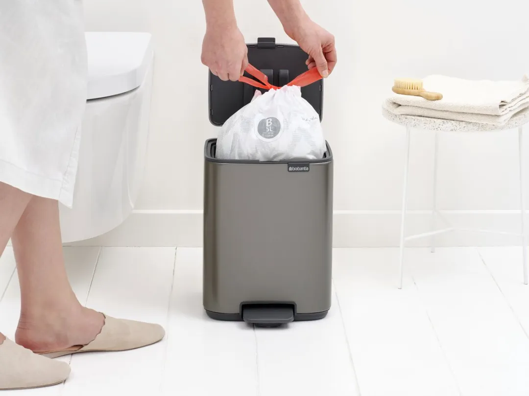Brabantia Bo Pedaalemmer 7L - Platinum - afbeelding 6 van 6
