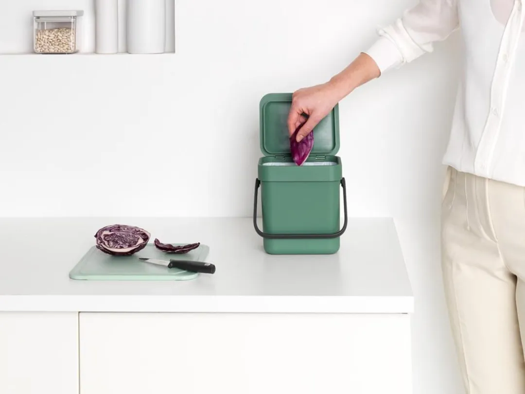 Brabantia Sort & Go Afvalbakje 3L - Fir Green - afbeelding 5 van 6