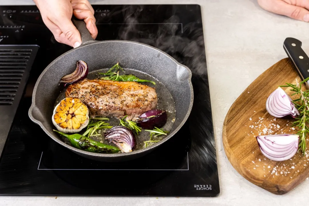KitchenCraft Gietijzeren Grillpan 24cm - Grijs - afbeelding 2 van 3