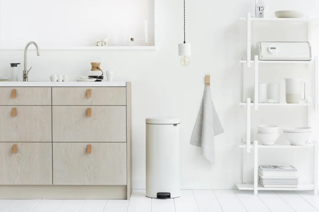 Brabantia NewIcon Prullenbak 30L - Metaal - Wit