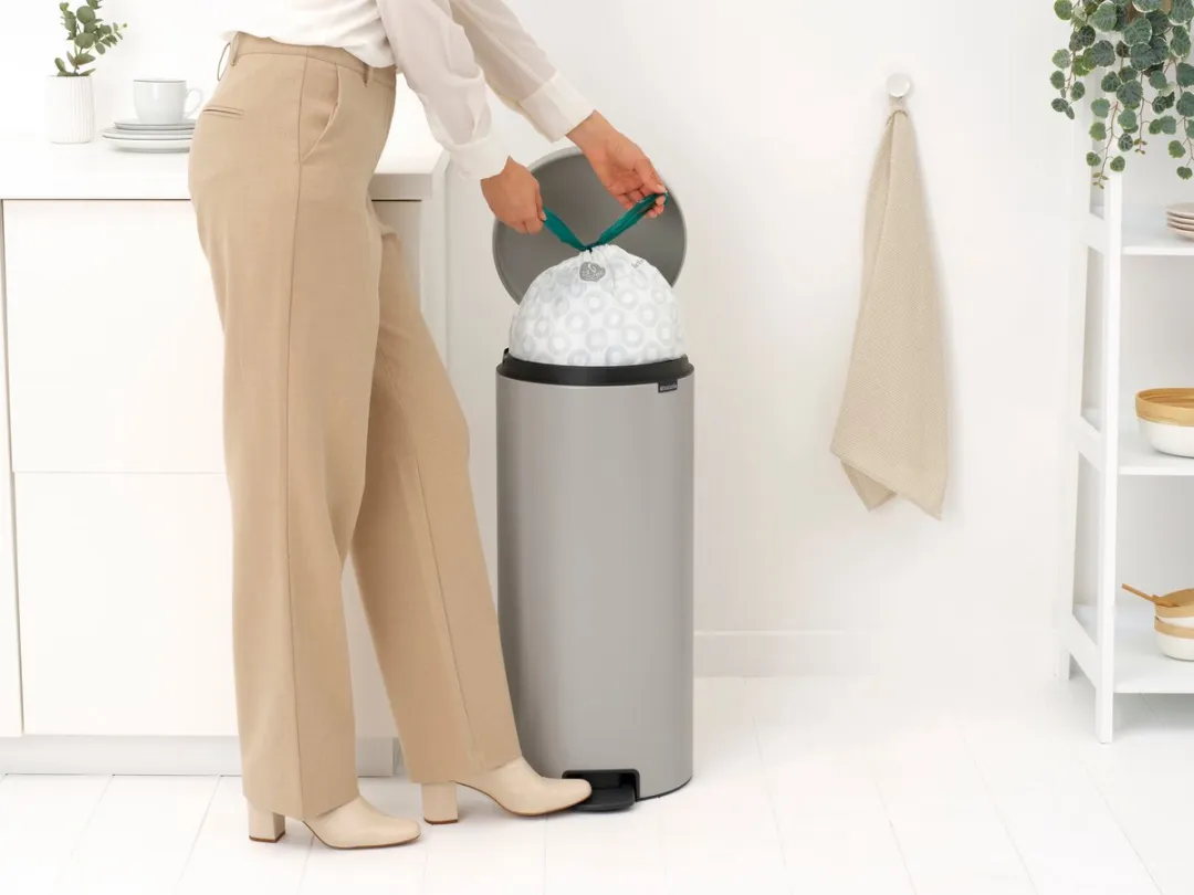 Brabantia NewIcon Prullenbak 30L - Soft Grey