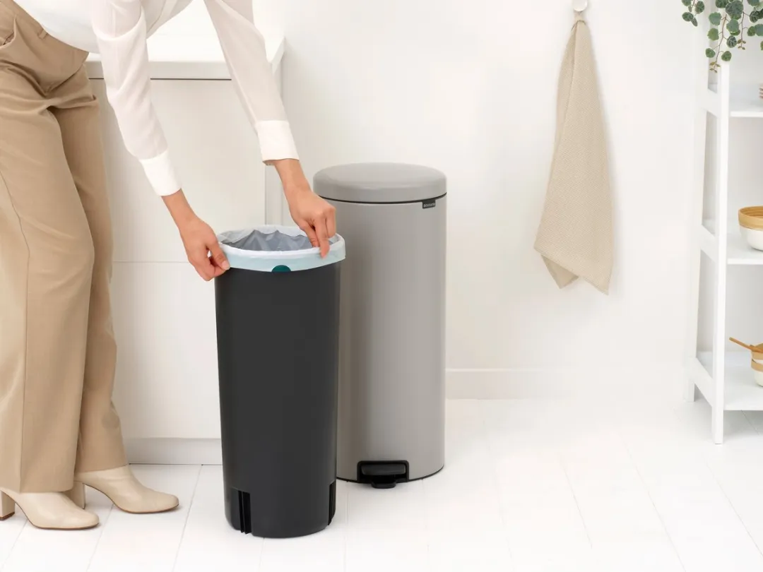 Brabantia NewIcon Prullenbak 30L - Soft Grey