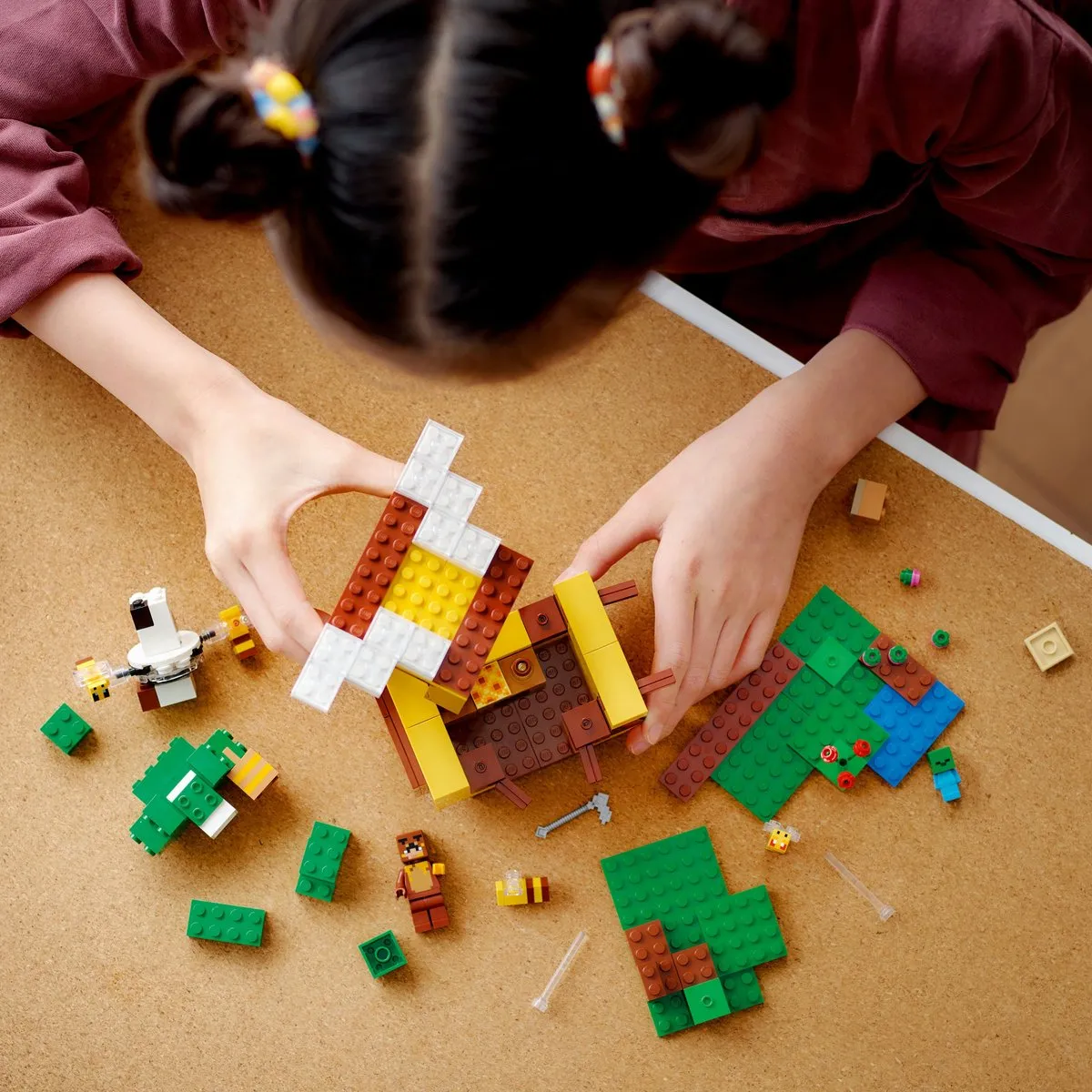 LEGO Minecraft Het Bijenhuisje Bouwset 21241 - Meerkleurig - afbeelding 4 van 6