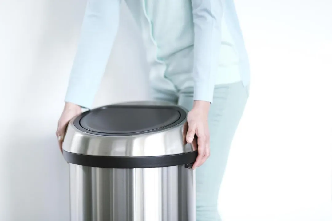 Brabantia Touch Bin Prullenbak 60L - Matt Steel Fingerprint Proof