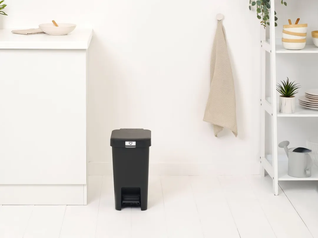 Brabantia StepUp Pedaalemmer 10L - Dark Grey