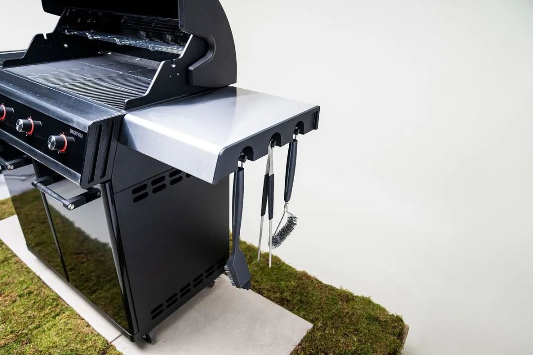 OutdoorChef Dualchef 425 G BZ Gasbarbecue - 4 Branders - 15 Hamburgers - afbeelding 6 van 6
