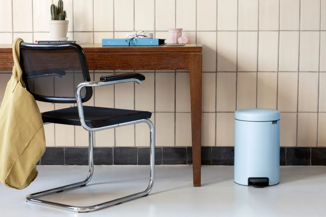 Brabantia NewIcon Prullenbak 12L - Dreamy Blue