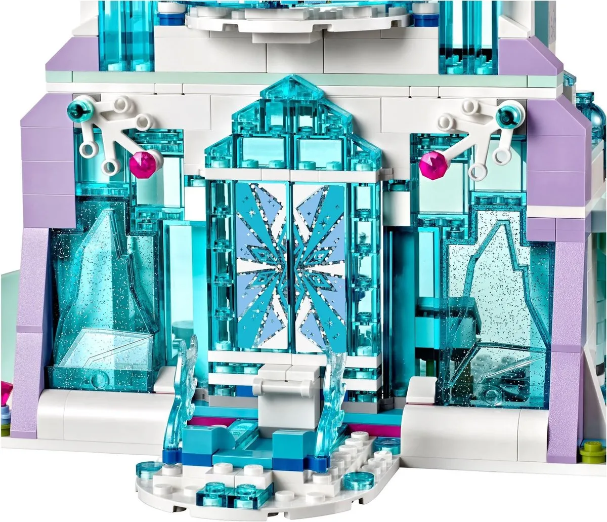 LEGO Disney 41148 Elsa's Magisch IJspaleis - 700 Stukken