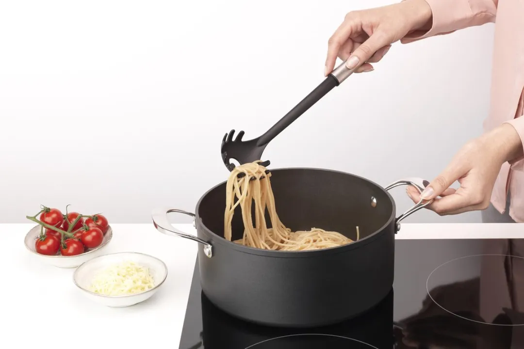 Brabantia Profile Spaghettilepel Anti-aanbak RVS/Zwart