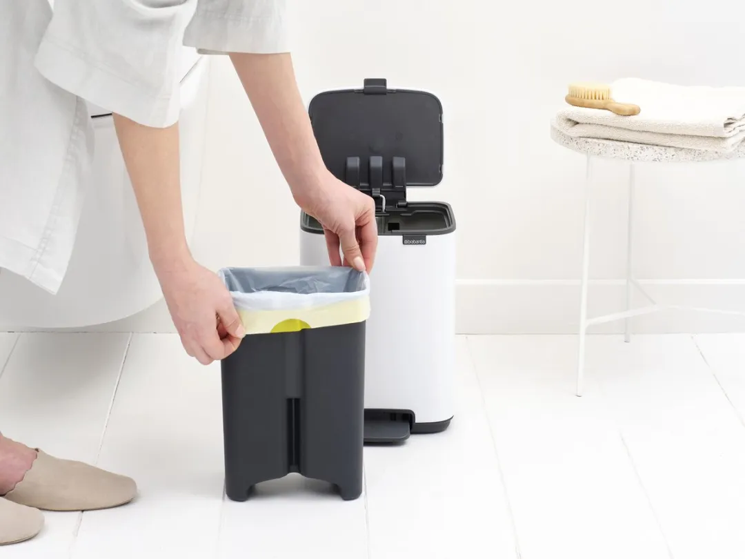 Brabantia Bo Pedaalemmer 4L - White