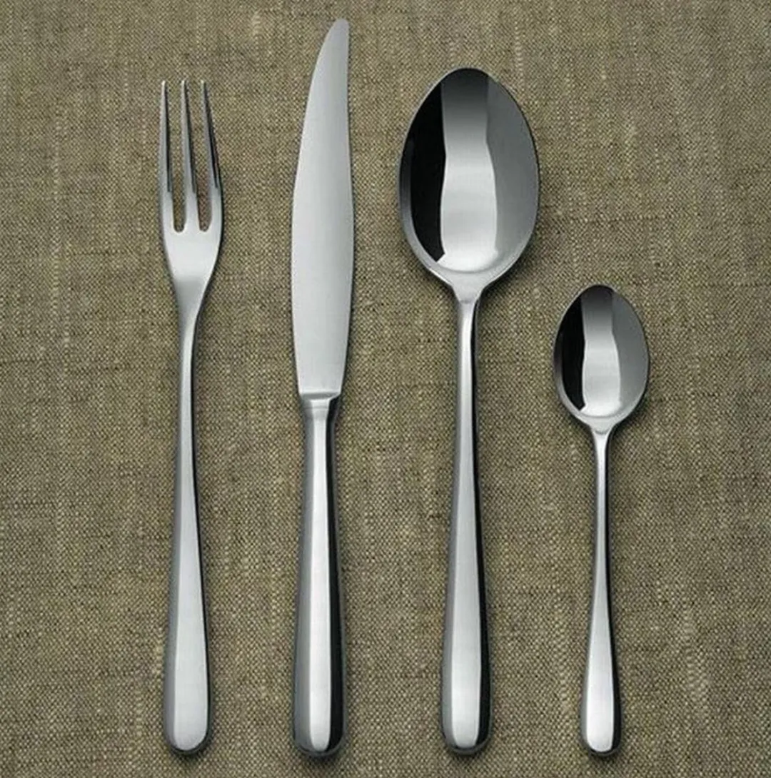 Alessi Caccia Bestekset 24-delig - Zilverkleurig