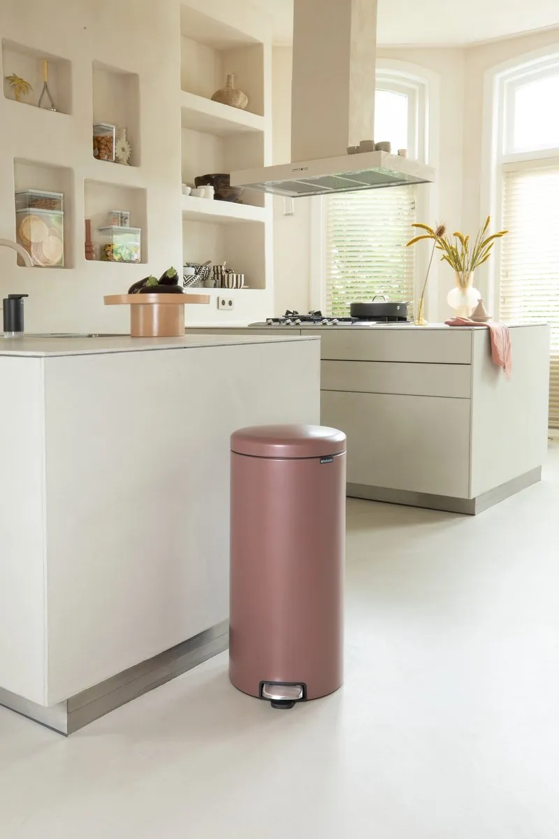 Brabantia NewIcon Prullenbak 30L - Satin Taupe - afbeelding 6 van 6