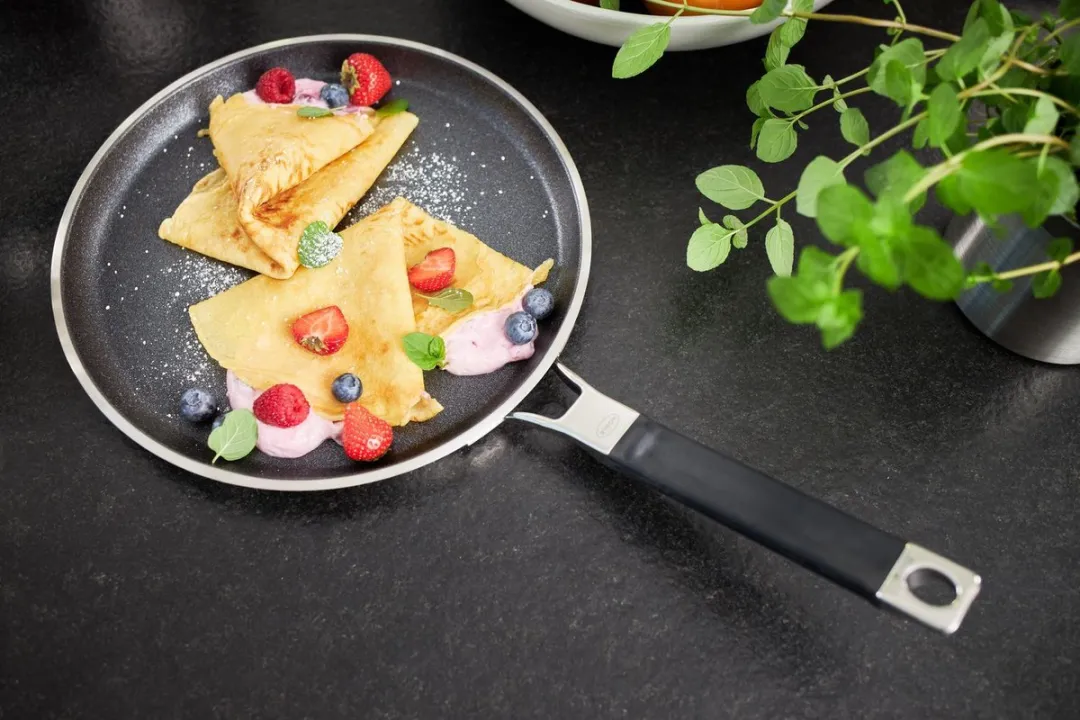 Rösle ProResist Pannenkoekenpan 28cm - Zilver