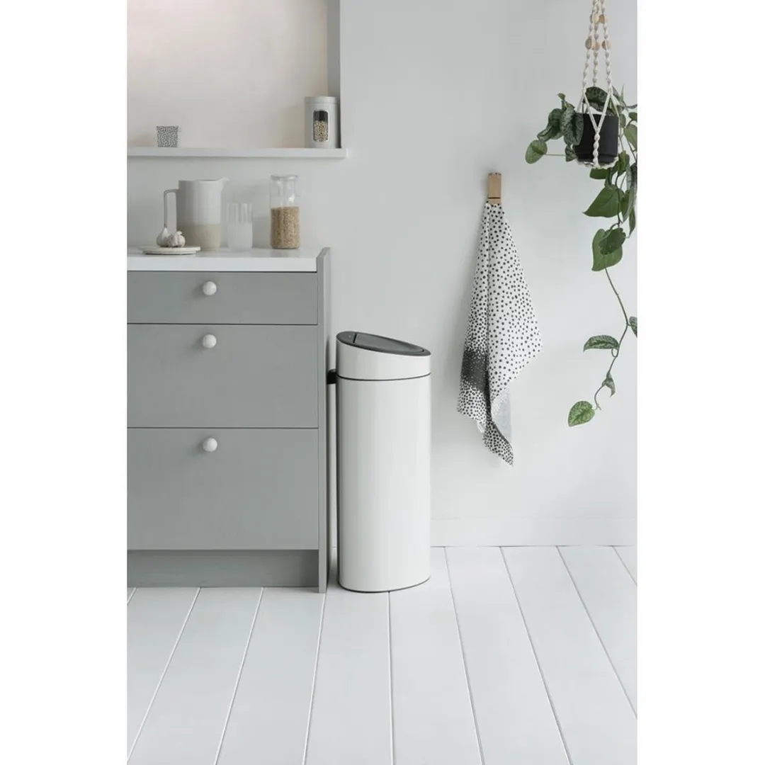 Brabantia Touch Bin Prullenbak 40L - Wit - afbeelding 6 van 6