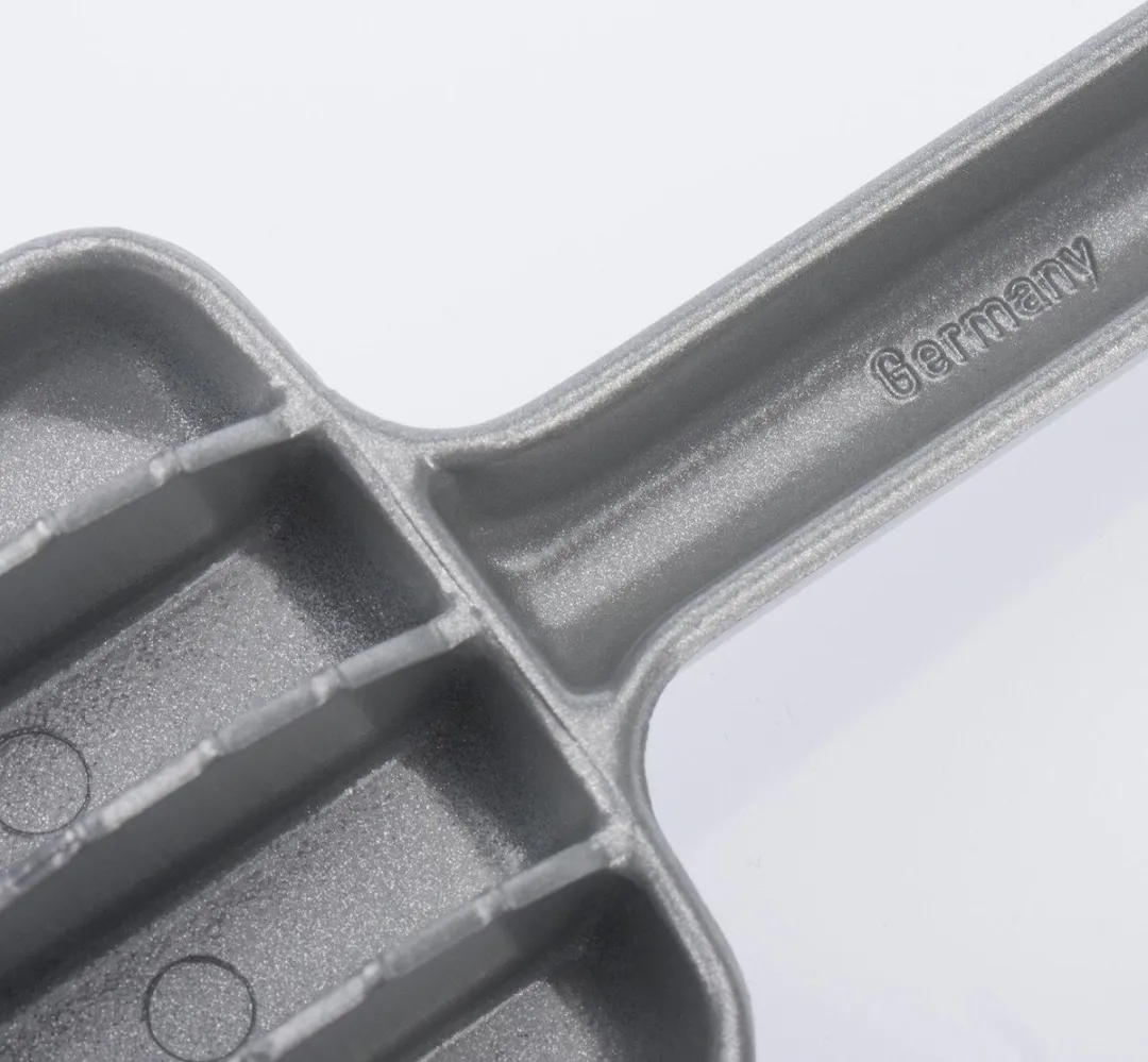 Westmark Kleine IJsblokjeskraker Cuby 12002260 - Zilver
