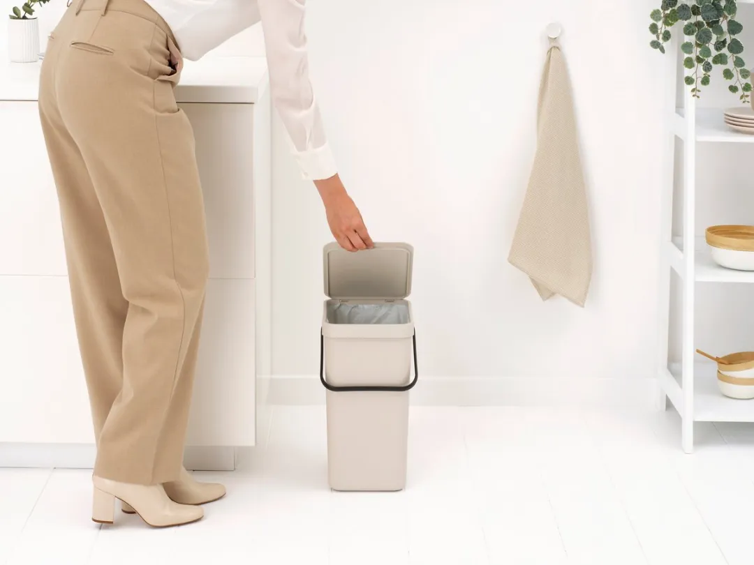 Brabantia Sort & Go Prullenbak - 16 l - Soft Beige