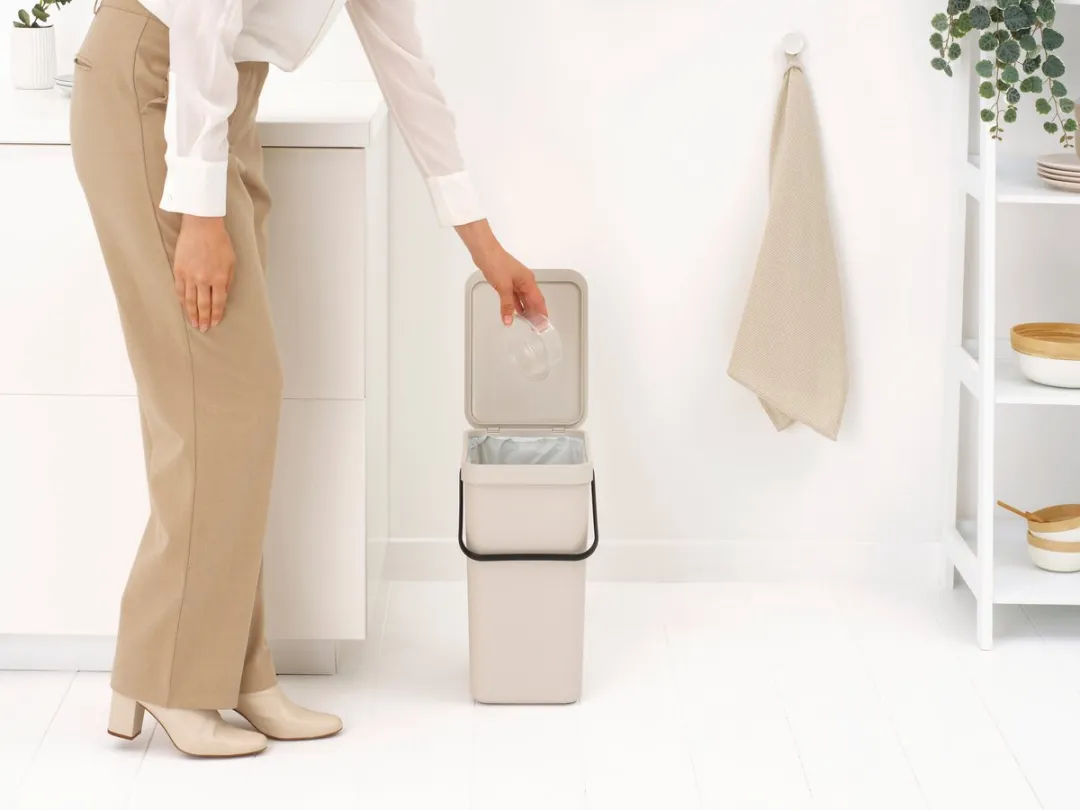 Brabantia Sort & Go Prullenbak - 16 l - Soft Beige
