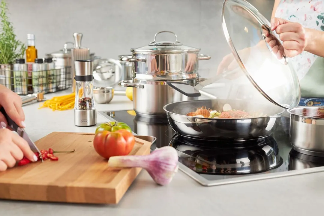 Rösle Elegance Koekenpan 24cm - Keramische anti-aanbaklaag - Zilver