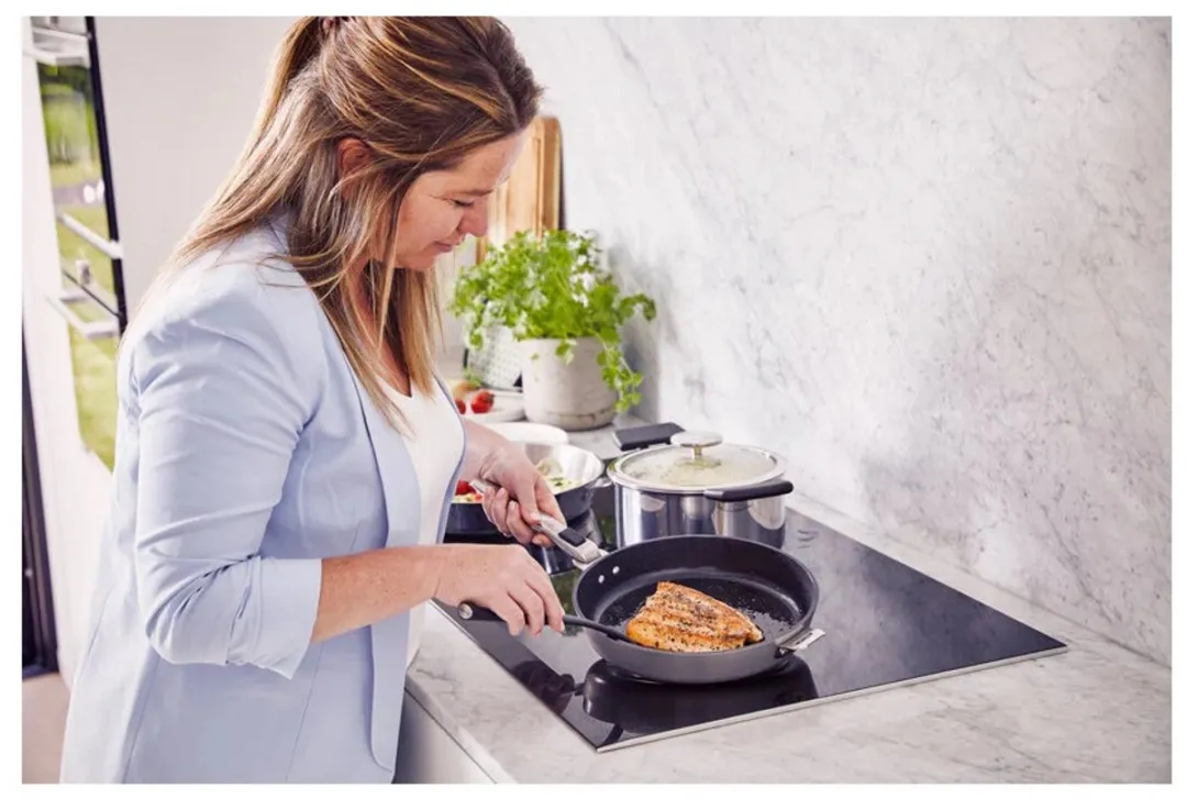 Beka Evolution Braadpan 28cm - Chroom - Antikleef & PFAS-vrij
