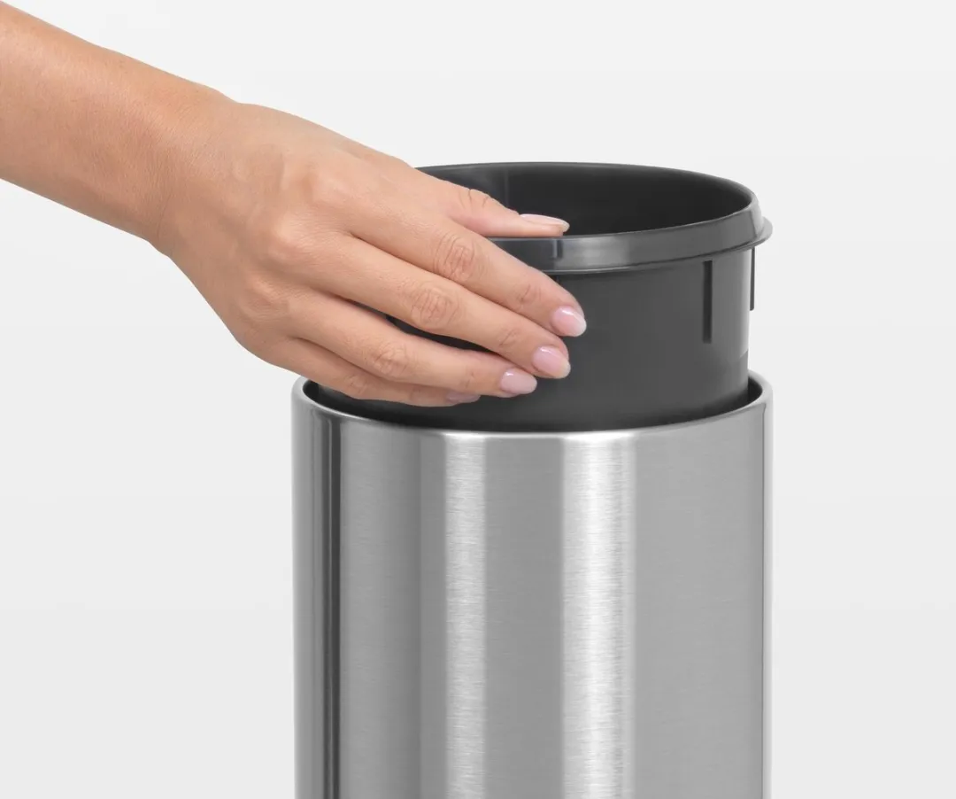 Brabantia Touch Bin Prullenbak 3L - Matt Steel Fingerprint Proof