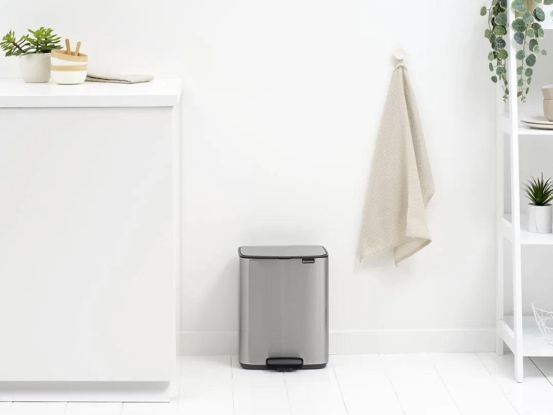 Brabantia Bo Pedaalemmer 12L - Matt Steel Fingerprint Proof - afbeelding 6 van 6