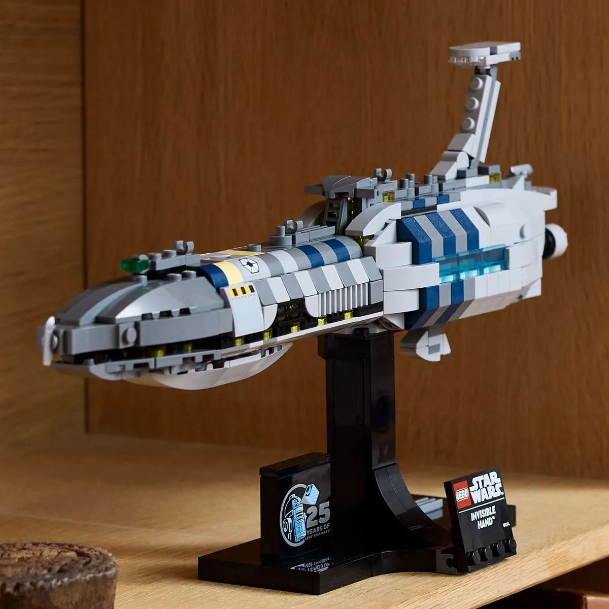LEGO Star Wars Invisible Hand 75377 - 557 Stukken - Multicolor