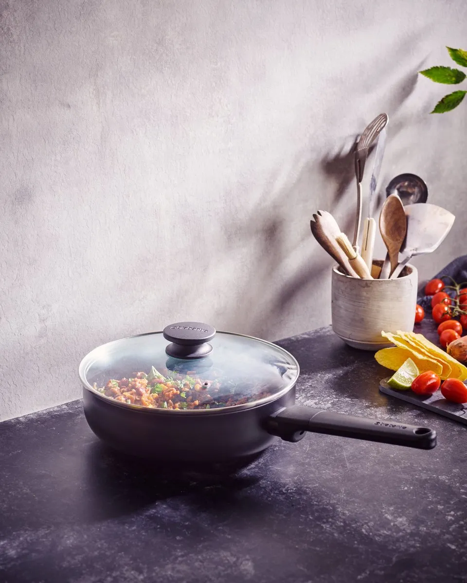 Brabantia NERO Hapjespan 24cm - Zwart