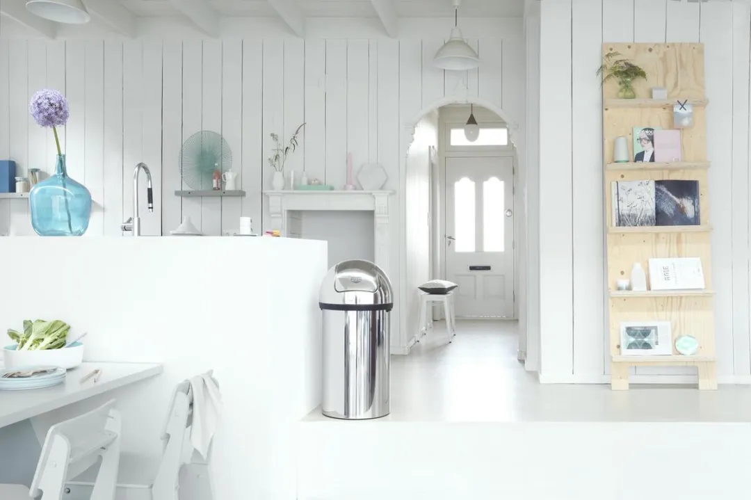 Brabantia Push Bin Prullenbak 60L - Brilliant Steel